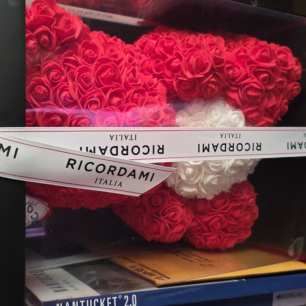 Red and White Rose Bear